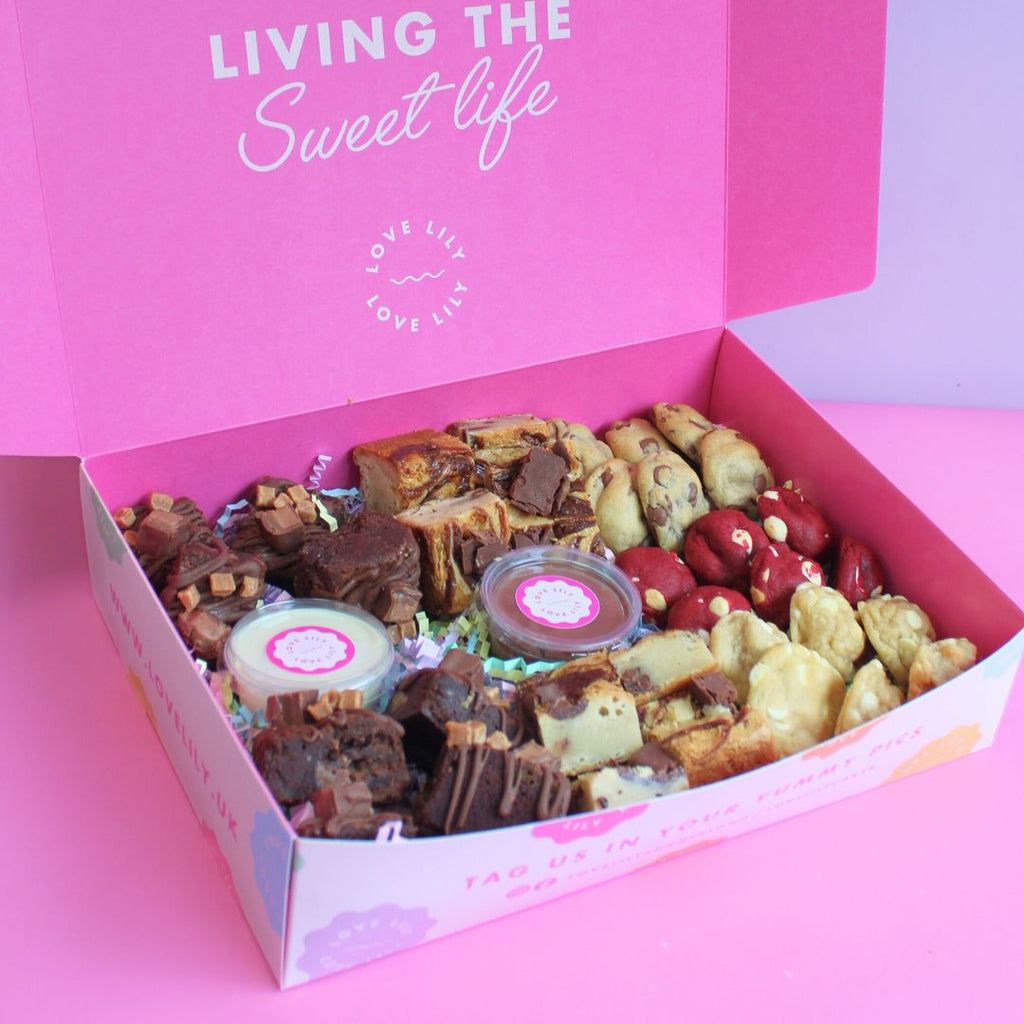 Sharing' Box Mini The Ultimate Sharing Box | Love Lily Cakes
